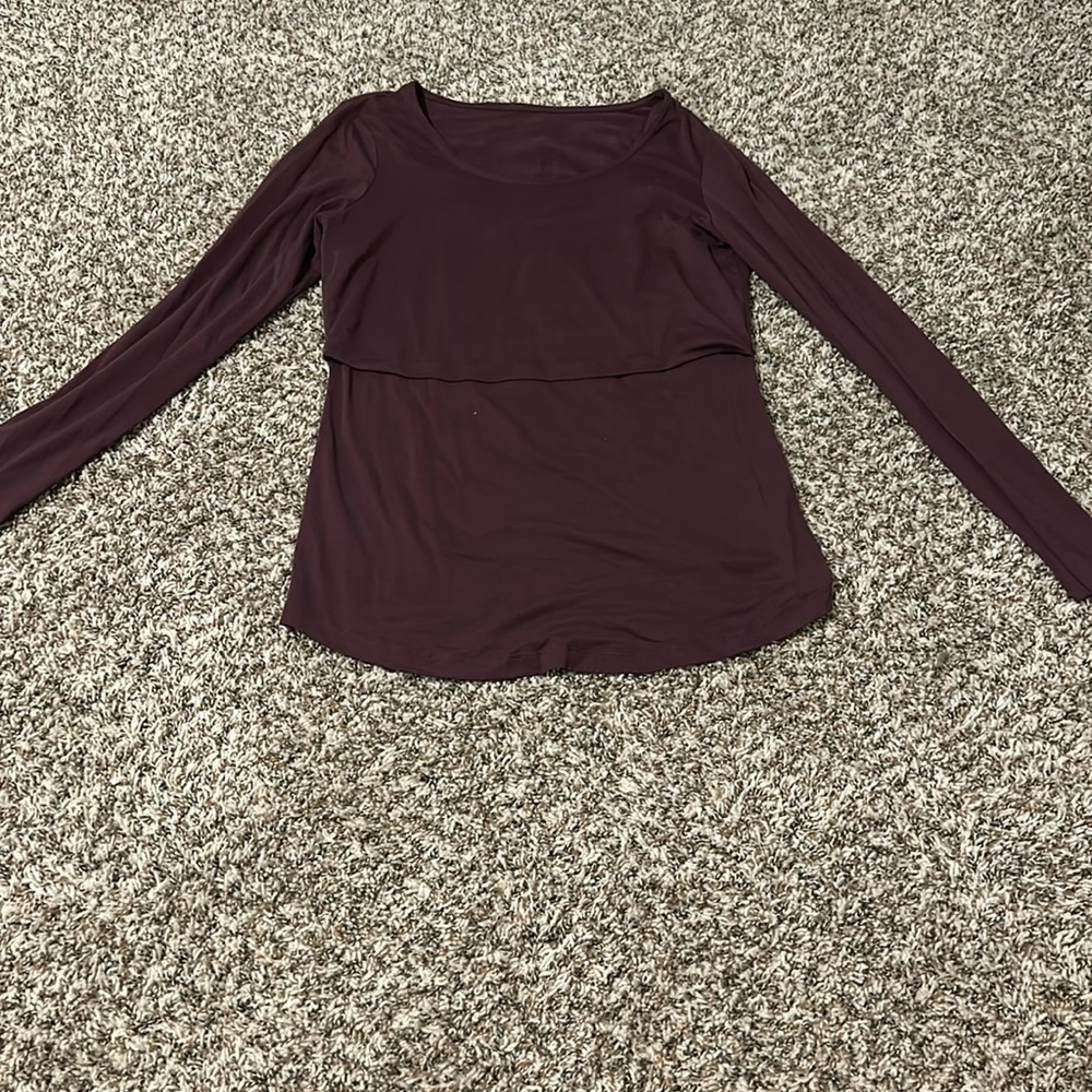 Kindred bravely medium nursing top and bottoms